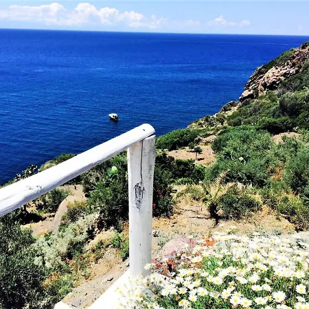 I 100 Gradini - Ampie Terrazze Sul Mare E Giardino Mediterraneo *