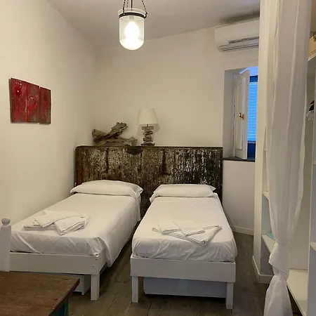 I 100 Gradini - Ampie Terrazze Sul Mare E Giardino Mediterraneo *