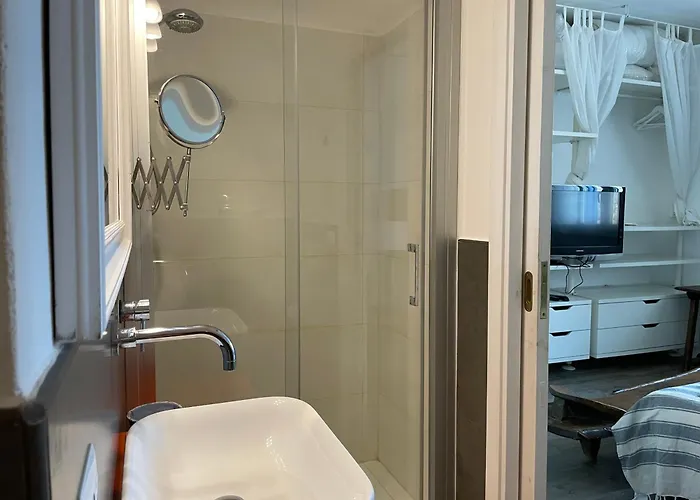 I 100 Gradini - Ampie Terrazze Sul Mare E Giardino Mediterraneo Сasa de vacaciones Lingua