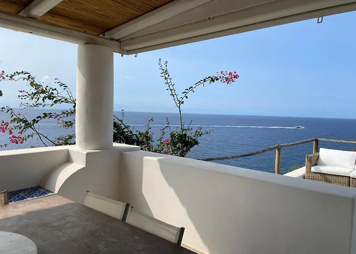 I 100 Gradini - Ampie Terrazze Sul Mare E Giardino Mediterraneo * Lingua