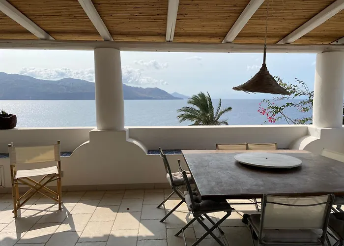 I 100 Gradini - Ampie Terrazze Sul Mare E Giardino Mediterraneo *